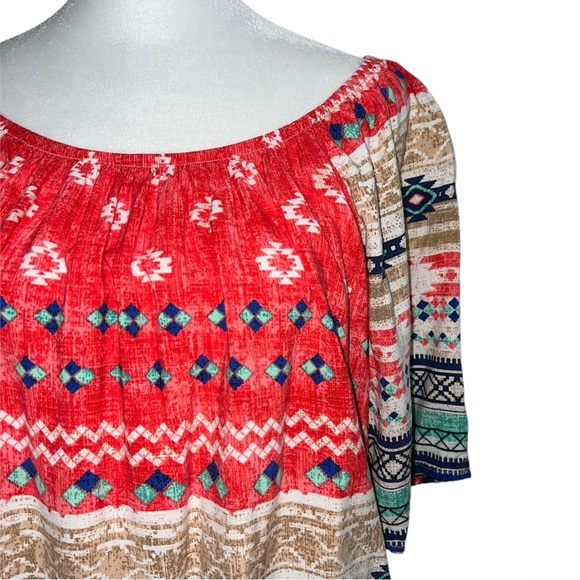 Bobeau Women’s Aztec Pattern Blouse Size PL - Picture 3 of 7